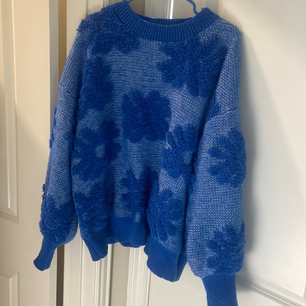 Textured floral sweater